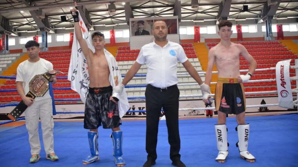 Ani’nin Fethi anısına 2. Kick Boks Şampiyonası sona erdi – Birlik Haber Ajansı
