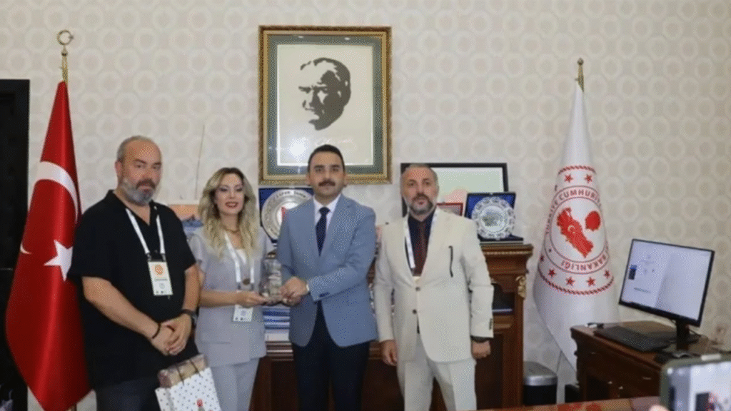 Festival heyetinden Kaymakam Zafer Şahin’e nezaket ziyareti – Birlik Haber Ajansı