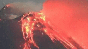 Rusya’da Klyuchevskoy yanardağı patladı: Kül bulutları 9 kilometreye yükseldi – Birlik Haber Ajansı