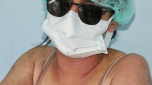 Van’da “Cilt Beyazlatıcı” kremi kullanan genç kız yoğun bakımda hayatta kaldı