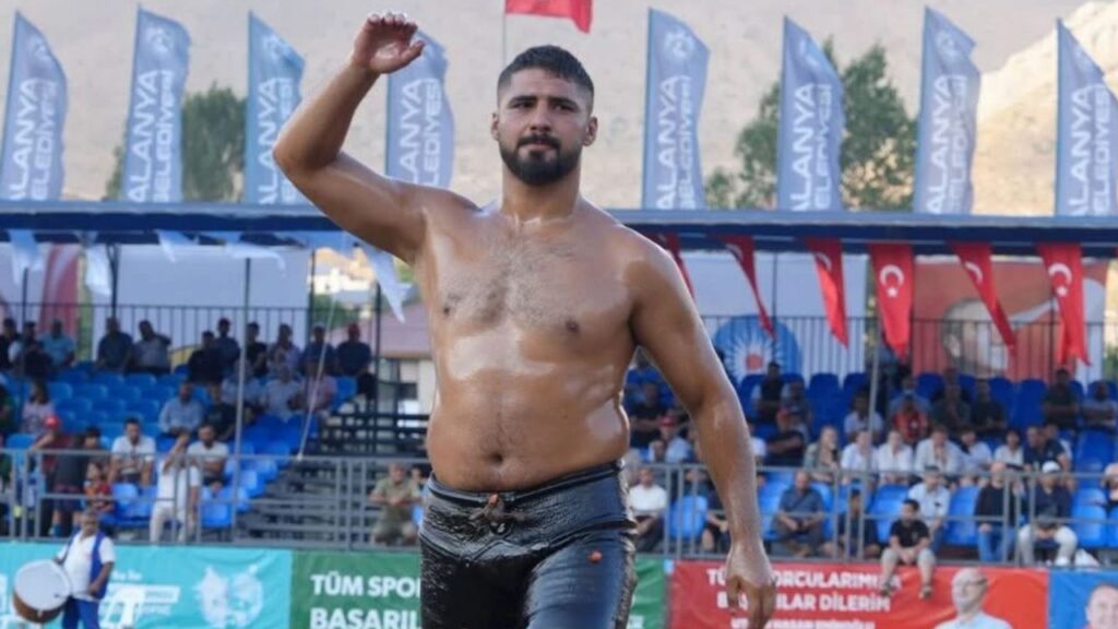 Gökbel Yağlı Güreşlerinde, altın kemer yeniden Enes Doğan’ın – Birlik Haber Ajansı