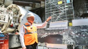 Köstebekler, sessiz ve derinden çalışacak