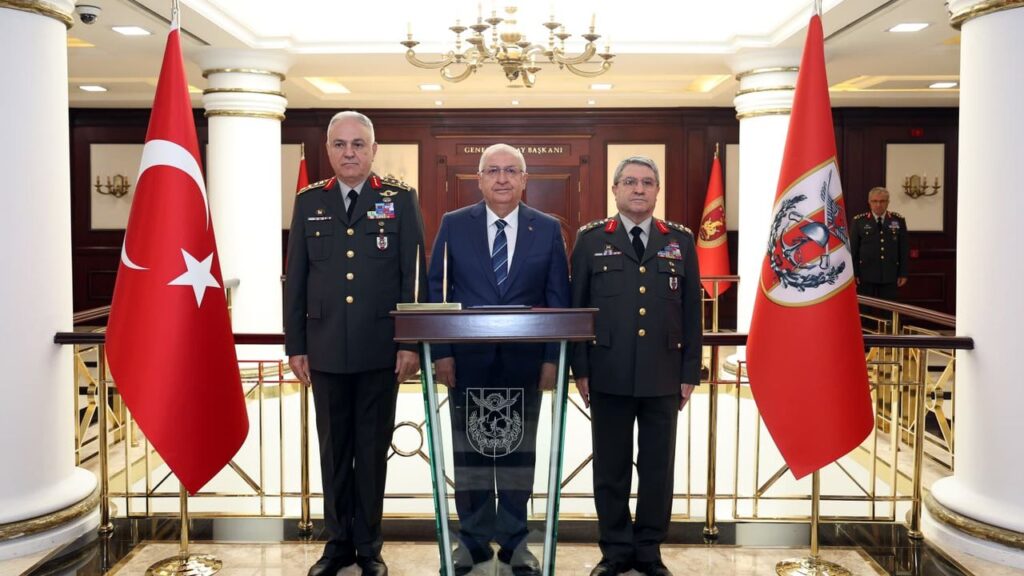 Bakan Güler, Kara Kuvvetleri Komutanlığı’ndaki devir-teslim törenine katıldı – Birlik Haber Ajansı
