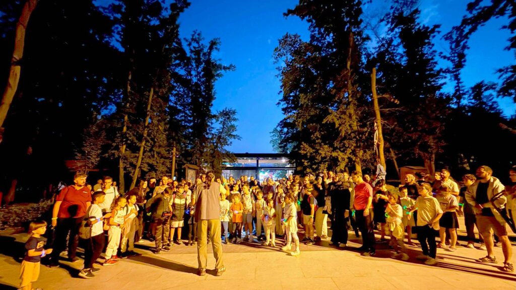 Ormanya’da çocuklara özel gece yürüyüşü – Birlik Haber Ajansı