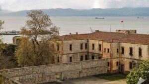 Tarihi Sinop Cezaevi 72 günde 100 bini aşkın ziyaretçi ağırladı – Birlik Haber Ajansı