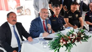 Vali Köşger, Dağlıoğlu Mahallesi’nde vatandaşlarla buluştu – Birlik Haber Ajansı