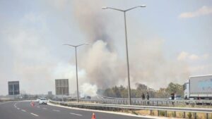 Kırklareli'de yangın: Otoyol kapandı