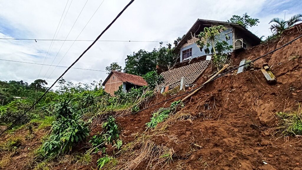 Sudan’da toprak kayması en az 1000 can aldı – Birlik Haber Ajansı
