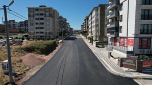 Balıkesir Büyükşehir, yıllardır hizmet bekleyen yolları asfaltla buluşturuyor – Birlik Haber Ajansı