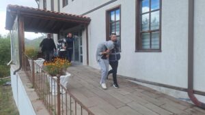 Keyvanlar Konağı’nı kundaklayan 2 kişi tutuklandı – Birlik Haber Ajansı