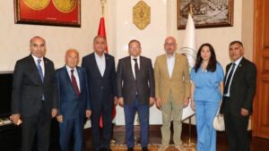 İYİ Parti Heyeti Kars Valisi Ziya Polat’ı ziyaret etti – Birlik Haber Ajansı