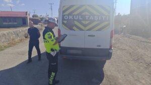 Kars’ta okul servislerine sıkı denetim: Her şey çocuklarımızın güvenliği için – Birlik Haber Ajansı