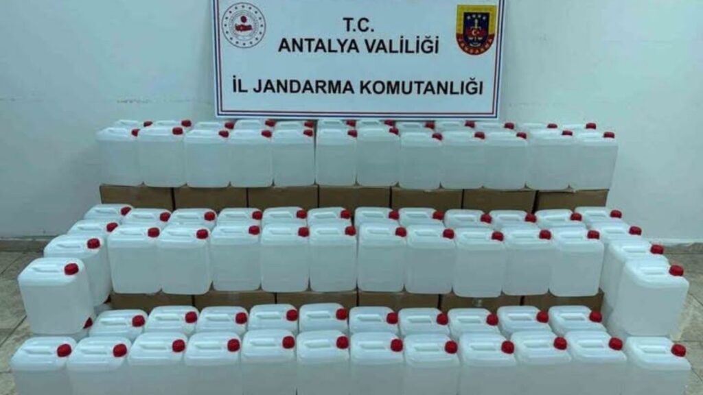 Antalya’da 500 litre kaçak alkol ele geçirildi – Birlik Haber Ajansı