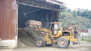 Belediye konkasör tesisi tam kapasite çalışıyor – Birlik Haber Ajansı