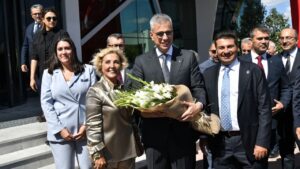 Sağlık Bakanı Memişoğlu, Polifarma Ar-Ge Merkezi’nin açılışına katıldı – Birlik Haber Ajansı