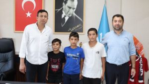 Spor sever gençler Aksu belediyesi’ne ziyaret etti – Birlik Haber Ajansı