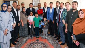 Adalet Bakanı Tunç’tan Şehit ailelerine ziyaret – Birlik Haber Ajansı