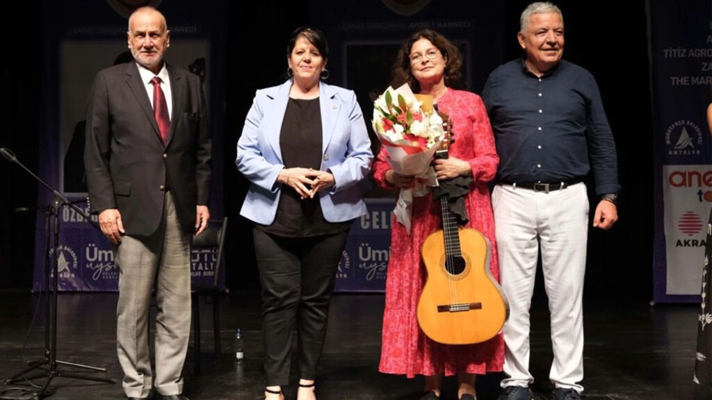 Antalya Muratpaşa’da gitar festivali sona erdi – Birlik Haber Ajansı