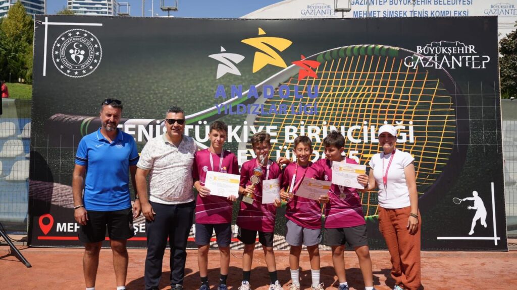 Trabzon Büyükşehir’in tenis takımından gururlandıran başarı – Birlik Haber Ajansı