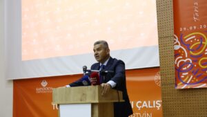 Artvin Valisi Turan Ergün: Artvin Turizm Master Planı Çalıştayı’nın kentin gelecekteki turizmine yön verecek – Birlik Haber Ajansı