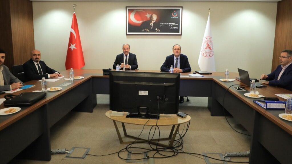 Sağlık profesyonellerinin talepleri KİK Toplantısında konuşuldu – Birlik Haber Ajansı