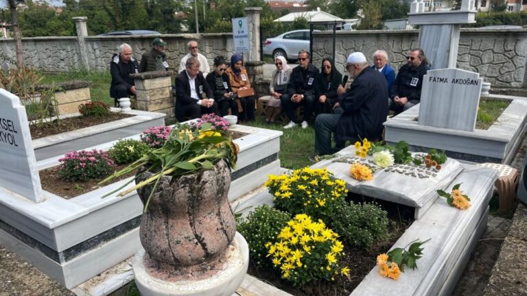 Milli Eğitim Bakanı Akyol Düzce’de mezarı başında anıldı – Birlik Haber Ajansı