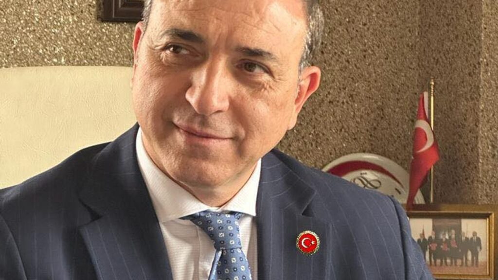 KAIFED Genel Başkanı Dr. Erdoğan Yıldırım: “Kars’ın Gazi Unvanı Milletimizin Bağımsızlık Sembolüdür” – Birlik Haber Ajansı