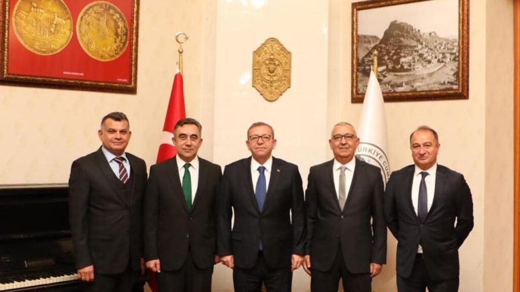 Kars Valisi Ziya Polat, polis başmüfettişlerini makamında ağırladı – Birlik Haber Ajansı