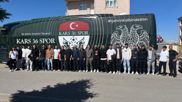 Hizmet-İş Sendikası, Kars36 Spor futbolcularını Selim Kültür Evi’nde ağırladı – Birlik Haber Ajansı