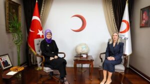 Kızılay Kars İl Başkanı Hüryurt’tan Genel Başkan Yılmaz’a ziyaret – Birlik Haber Ajansı