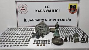 Kars’ta tarihi eser operasyonu: 5 şüpheli tutuklandı – Birlik Haber Ajansı
