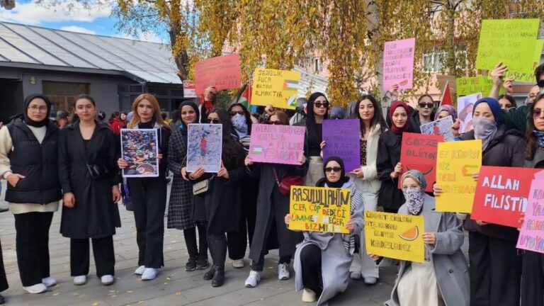 Sarıkamış 100. yıl şehitleri yurdu öğrencilerinden Filistin’e destek yürüyüşü – Birlik Haber Ajansı