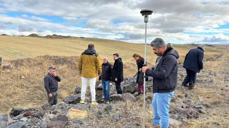Çamçavuş köyünde içme suyu çalışmaları için arazi incelemesi yapıldı – Birlik Haber Ajansı