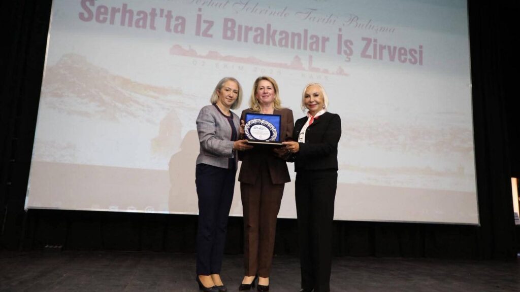 Kars’ta “Serhat’ta İz Bırakanlar İş Zirvesi” gerçekleştirildi – Birlik Haber Ajansı