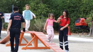 İtfaiye Haftasında Küçük Kahramanlar Sahada – Birlik Haber Ajansı