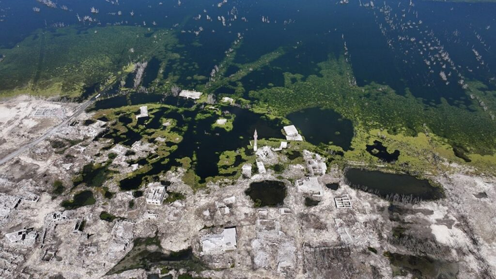 Kayseri’de kuraklık eski köyleri gün yüzüne çıkardı – Birlik Haber Ajansı