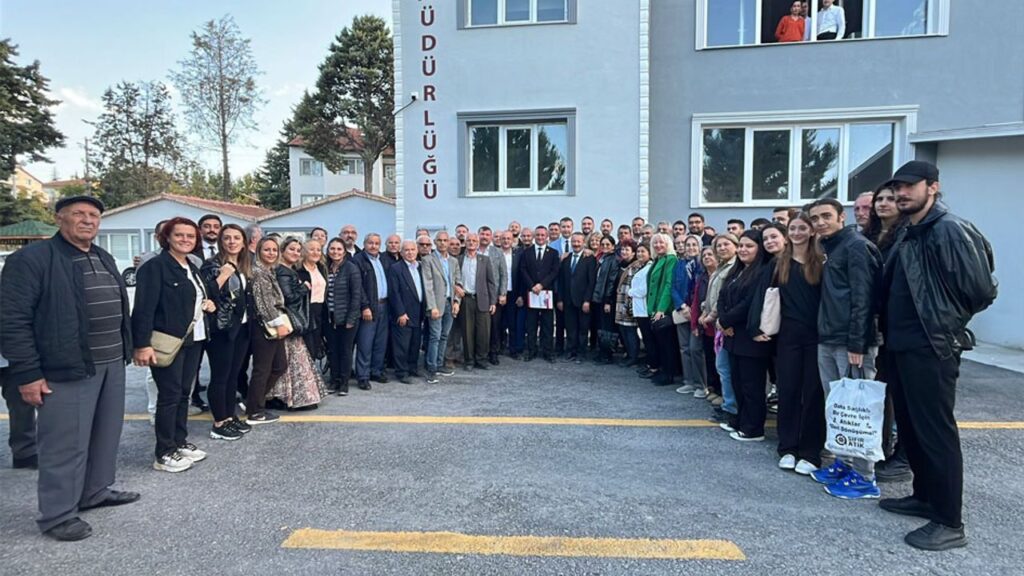 CHP Burdur’da yeni dönem: Barış Ayten mazbatasını aldı – Birlik Haber Ajansı