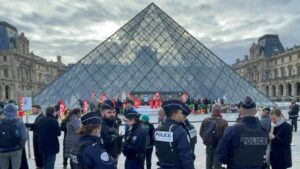 Louvre’daki mücevherler merkez bankasına taşındı – Birlik Haber Ajansı