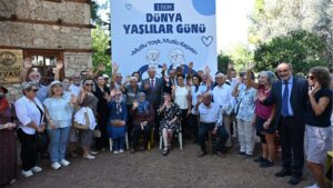 Kepez’den 1 Ekim Dünya Yaşlılar Günü’nde anlamlı etkinlik – Birlik Haber Ajansı