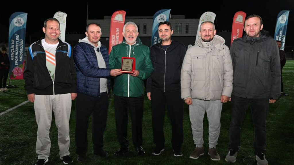 Emniyet Müdürlüğü, Isparta Belediyesi Başkanlık Kupası’nın şampiyonu oldu – Birlik Haber Ajansı