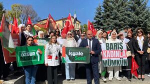 “Gazze için sessiz çığlık” etkinliği Kars’ta da eş zamanlı gerçekleştirildi – Birlik Haber Ajansı