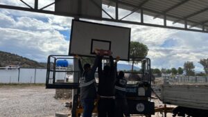 Milas Belediyesi basketbol potalarının kurulumlarına başladı – Birlik Haber Ajansı