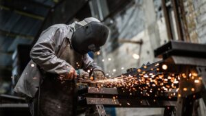 Yoksulluk sınırı 92 bin 547 TL’ye çıktı: Asgari ücretin dört katını aştı – Birlik Haber Ajansı