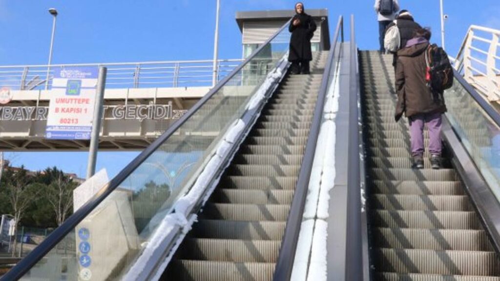 Ankara'da yürüyen merdivenlere sabotaj sürüyor