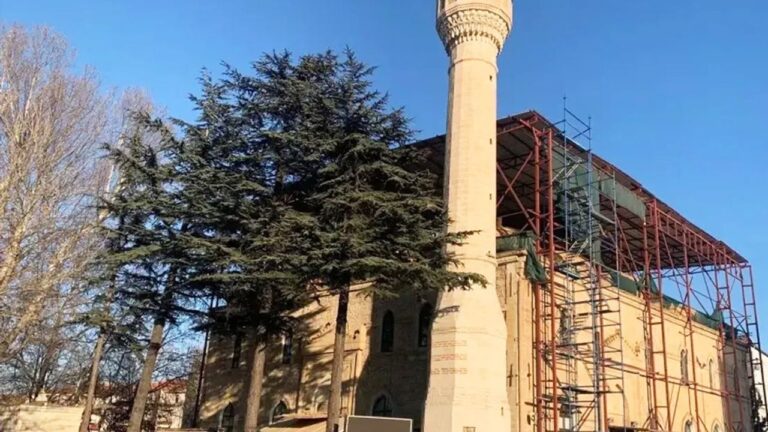 Isparta Ulu Camii’nde restorasyon çok uzadı – Birlik Haber Ajansı