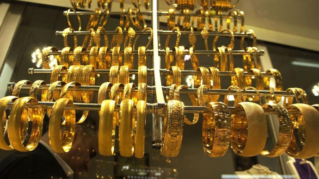Altın güne düşüşle başladı: Gram 5 bin 581 lira – Birlik Haber Ajansı