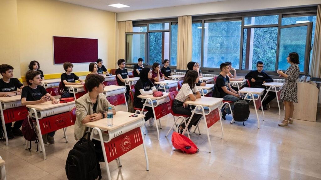 Ara tatil sona erdi: Milyonlarca öğrenci yeniden sınıflarda – Birlik Haber Ajansı