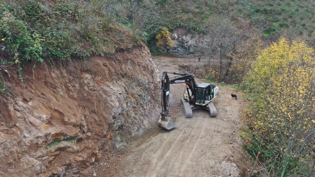 Büyükşehir, yol konforunu artıran çalışmalarını sürdürüyor – Birlik Haber Ajansı