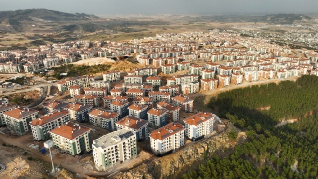 Deprem bölgesinde 350 bininci konut bugün teslim ediliyor – Birlik Haber Ajansı