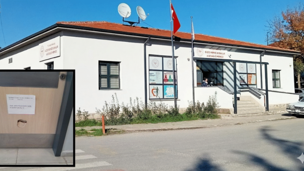 Düzce'de Doktorun "muayene kapısı" tekmelendi